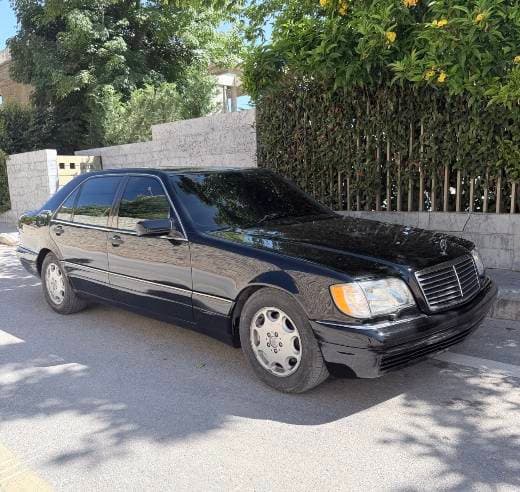 Mercedes-Benz S320