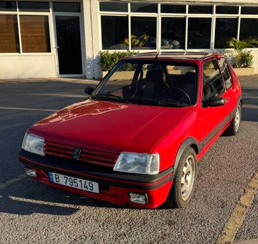 Peugeot 205 GTI