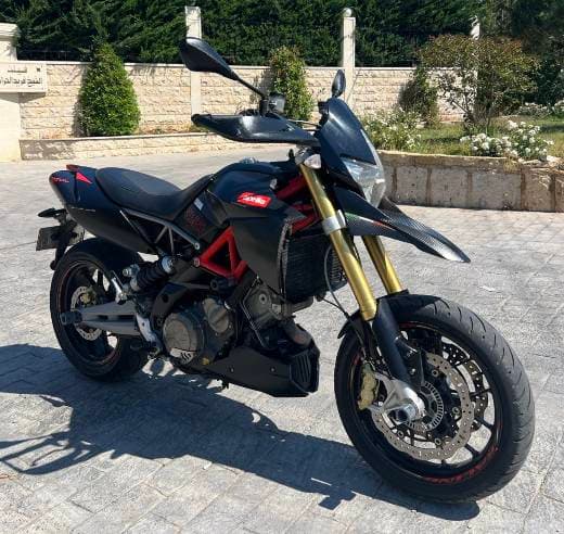 Aprilia Dorsoduro