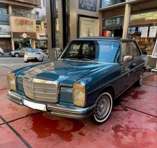 Mercedes-Benz 200