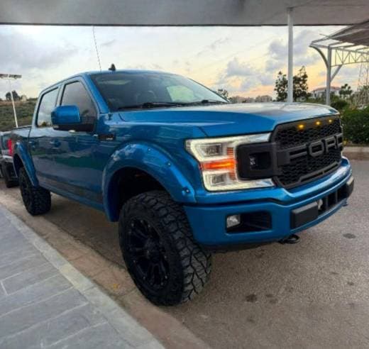 Ford F-150 Lariat 5.0L V8