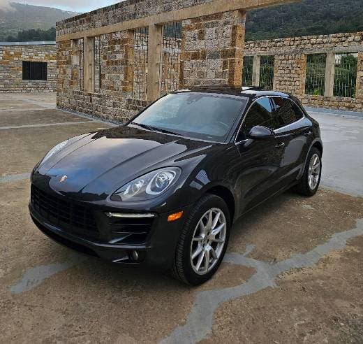 Porsche Macan S