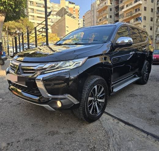 Mitsubishi Montero Sport GLS