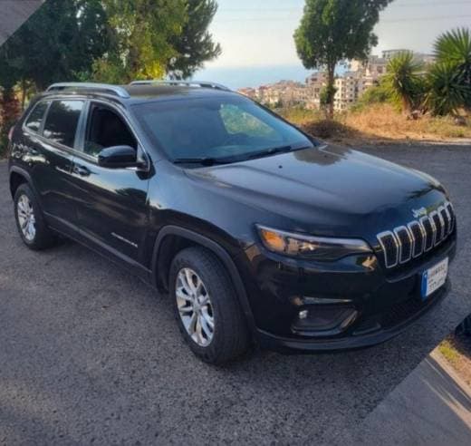 Jeep Cherokee Latitude Plus 2.4L