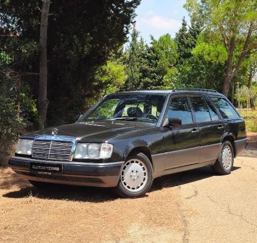 Mercedes-Benz 300TE (S 124)