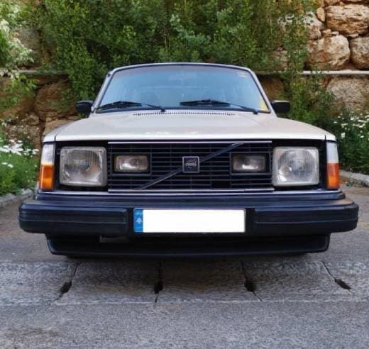 Volvo 240 242 GT