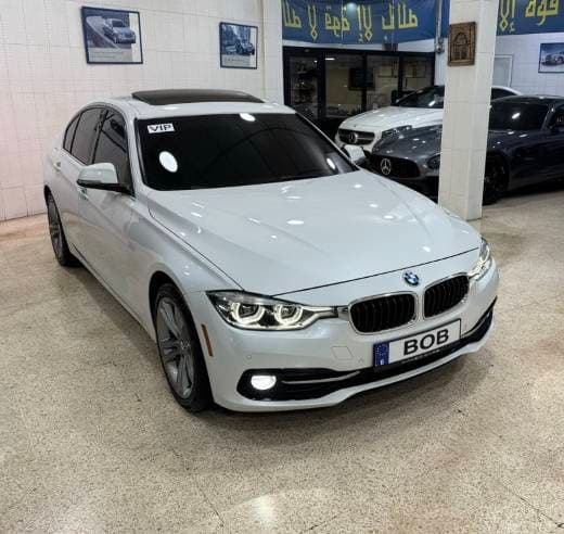 BMW 330i