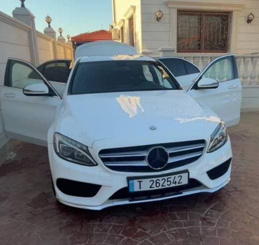 Mercedes-Benz C300