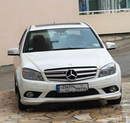 Mercedes-Benz C180