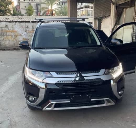 Mitsubishi Outlander SE