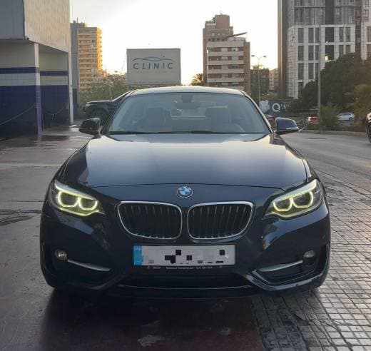BMW 220i