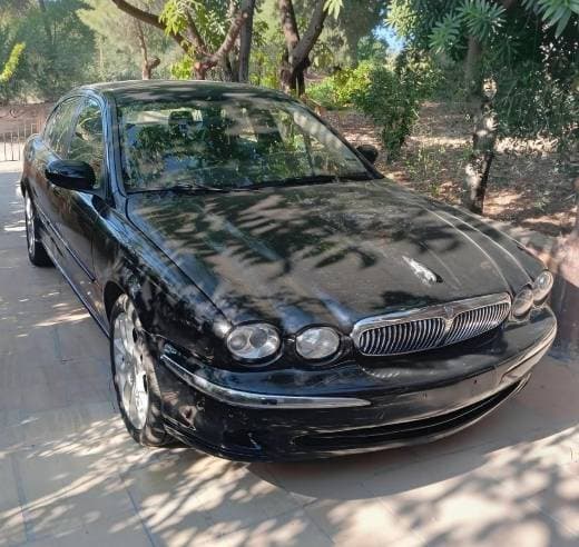Jaguar X-Type