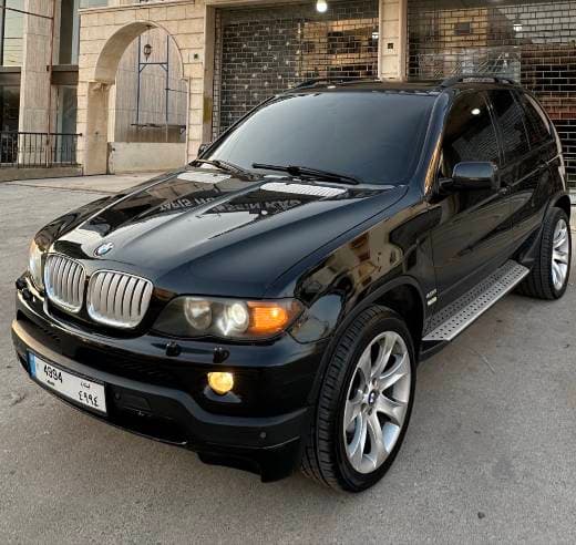 BMW X5 4.8iS