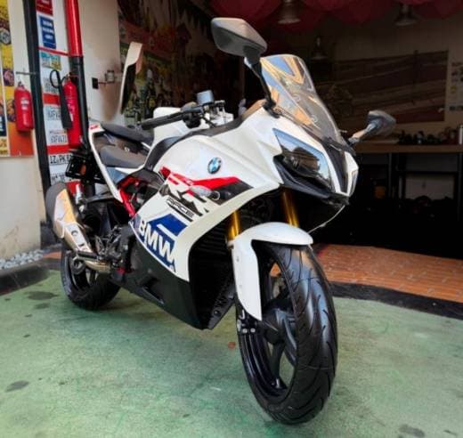 BMW G310R