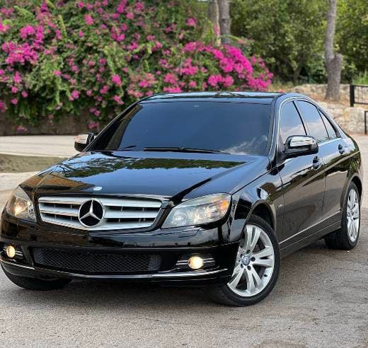 Mercedes-Benz C200