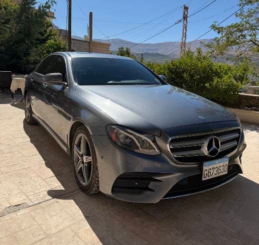 Mercedes-Benz E300 4MATIC