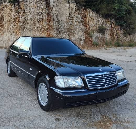 Mercedes-Benz S320