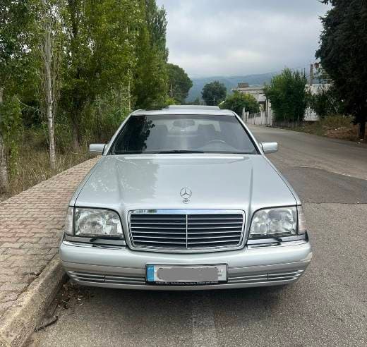 Mercedes-Benz S320 W140