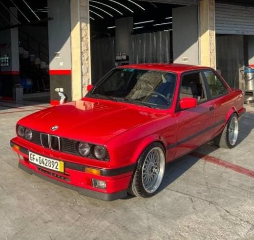 BMW 318i