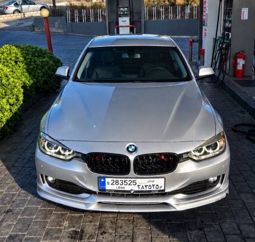BMW 320i