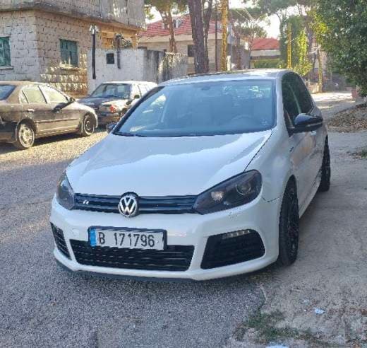 Volkswagen Golf R
