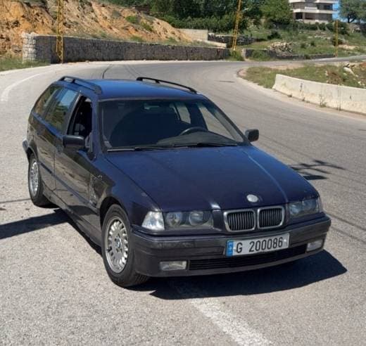 BMW 318i