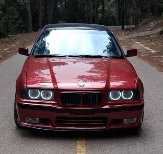 BMW 328i