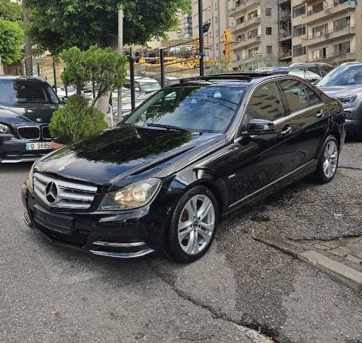 Mercedes-Benz C180 TGF Source & Service history