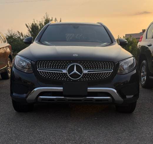 Mercedes-Benz GLC300 4MATIC
