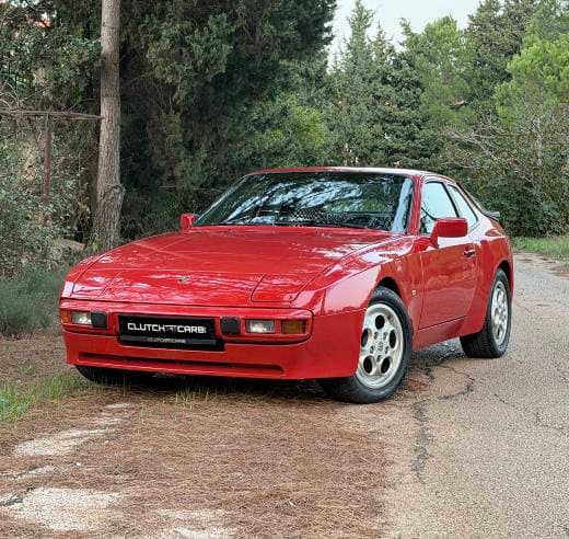 Porsche 944