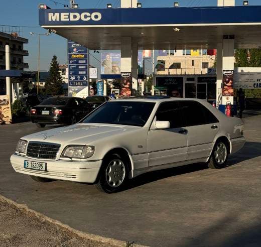 Mercedes-Benz S320
