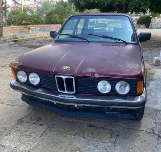 BMW 323i