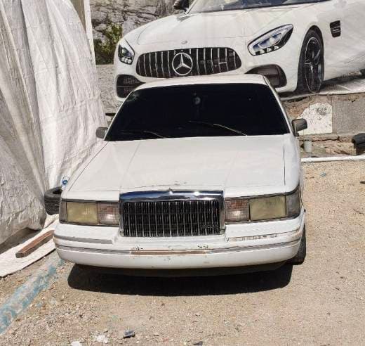 Lincoln Town Car