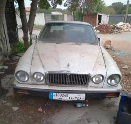 Jaguar XJ6