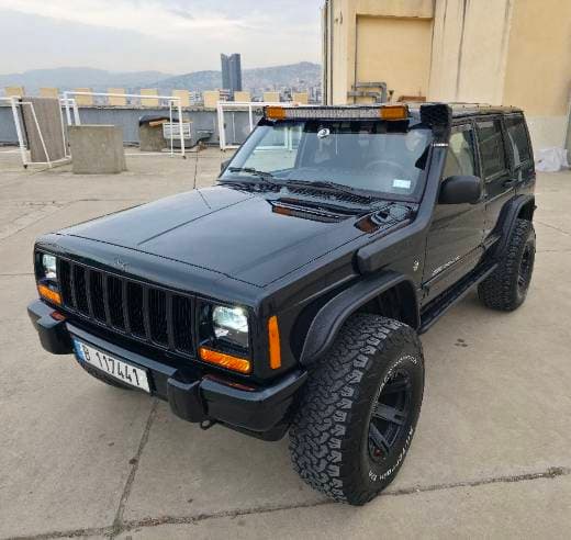 Jeep Cherokee