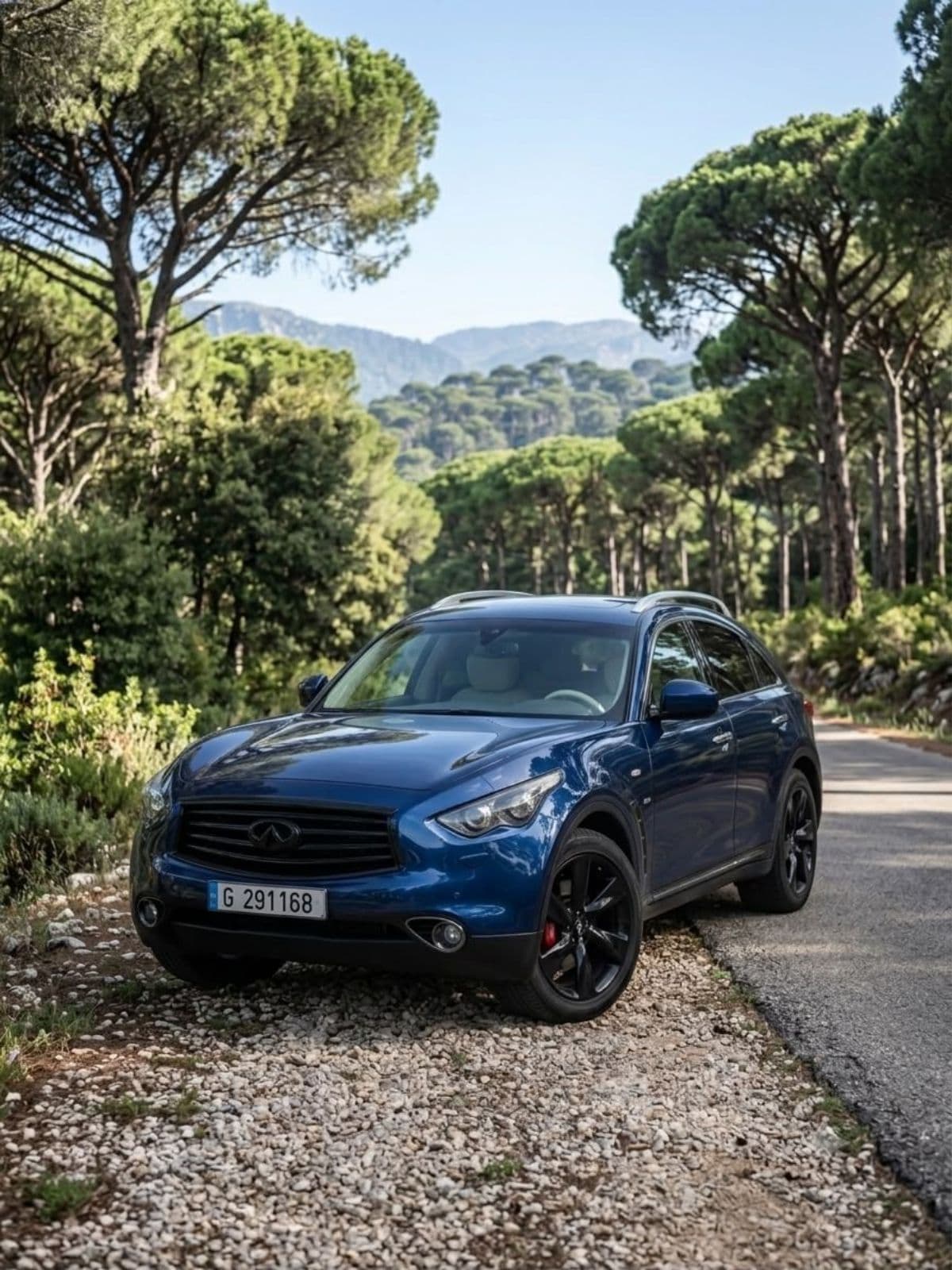Infiniti QX70