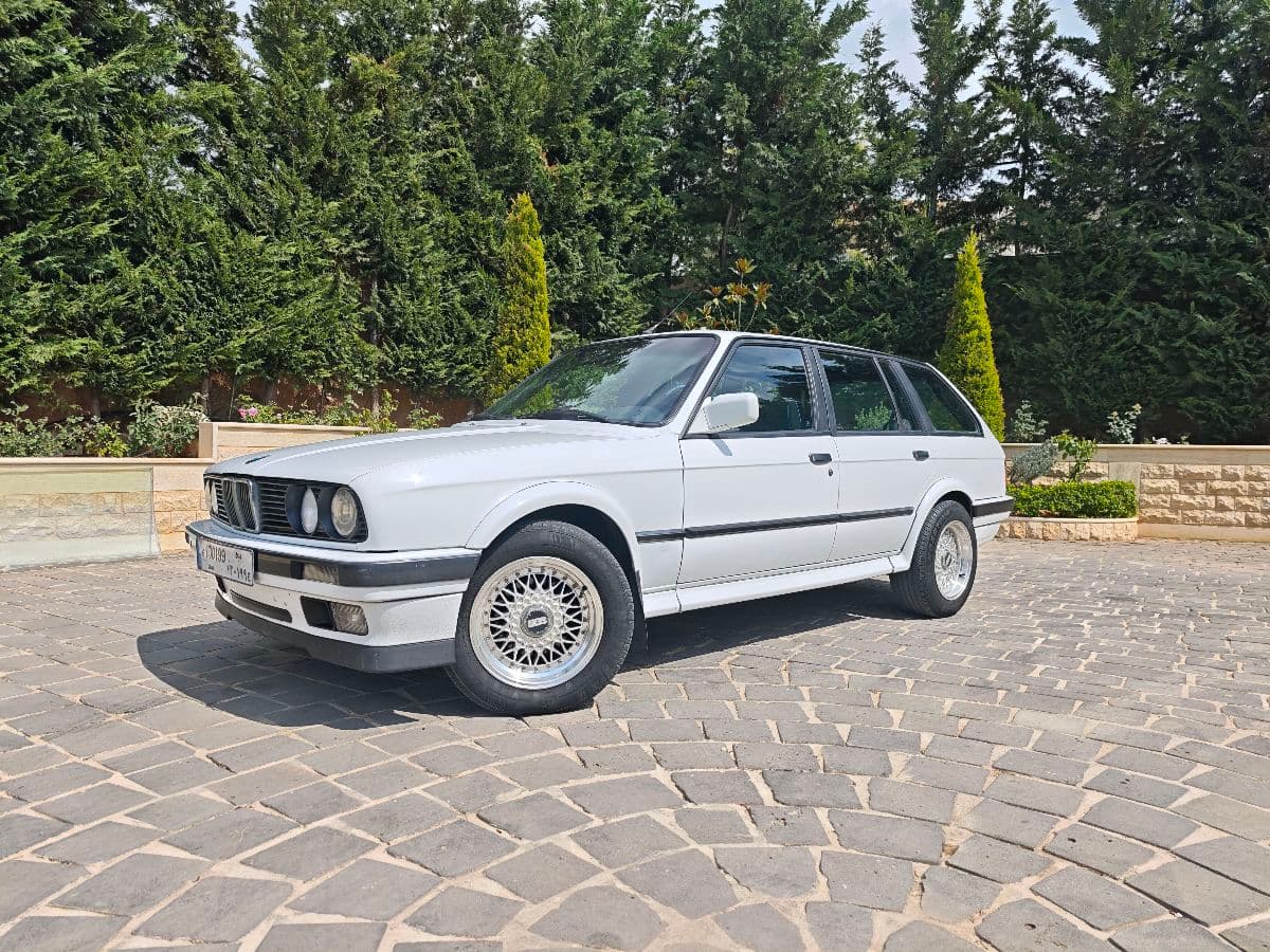 BMW E30 325IX Touring 89