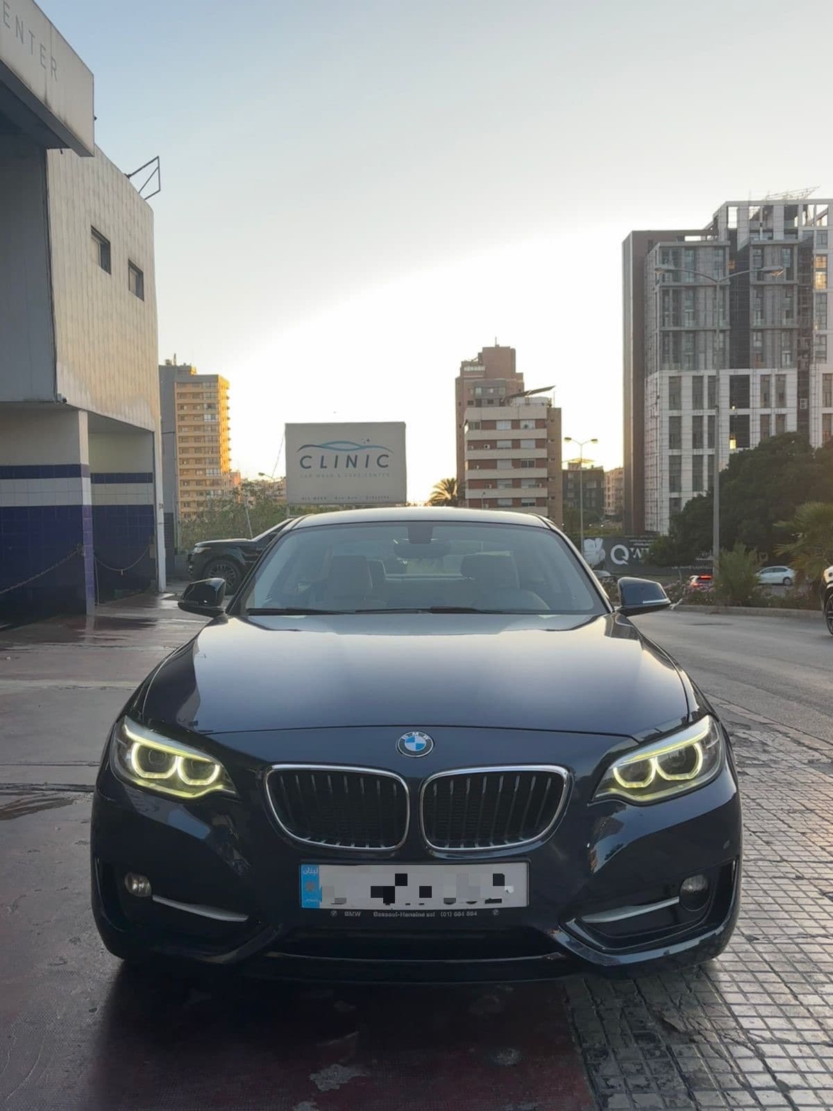 BMW 220i