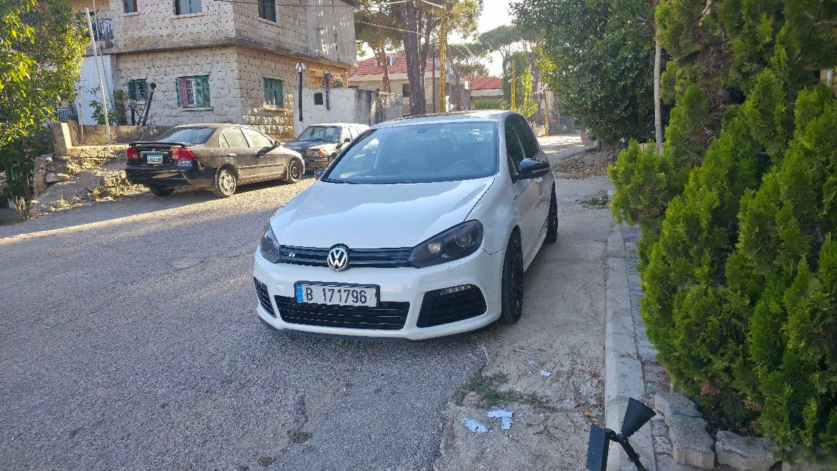 Volkswagen Golf R