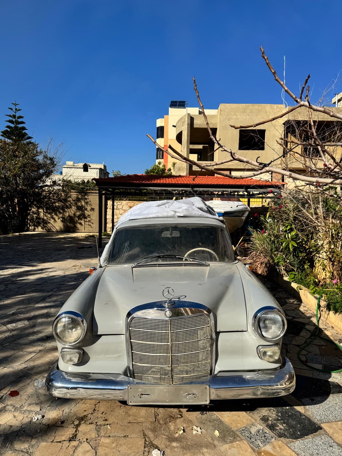 Mercedes-Benz 190E