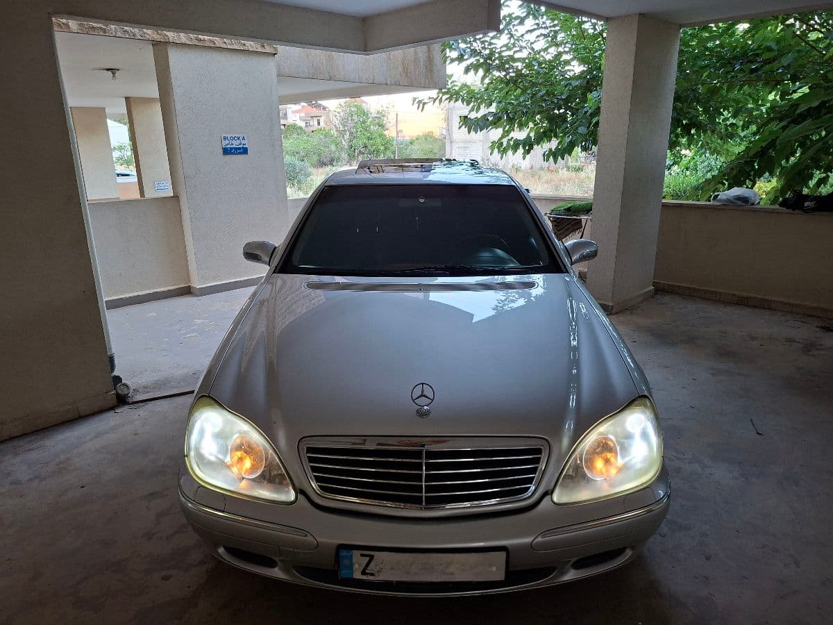Mercedes-Benz S320