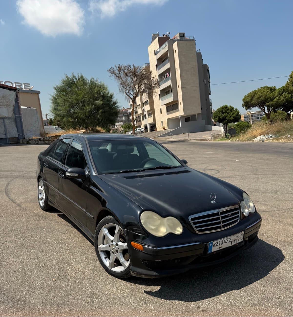 Mercedes-Benz C230