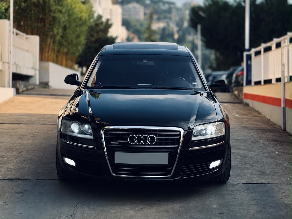 Audi A8 L
