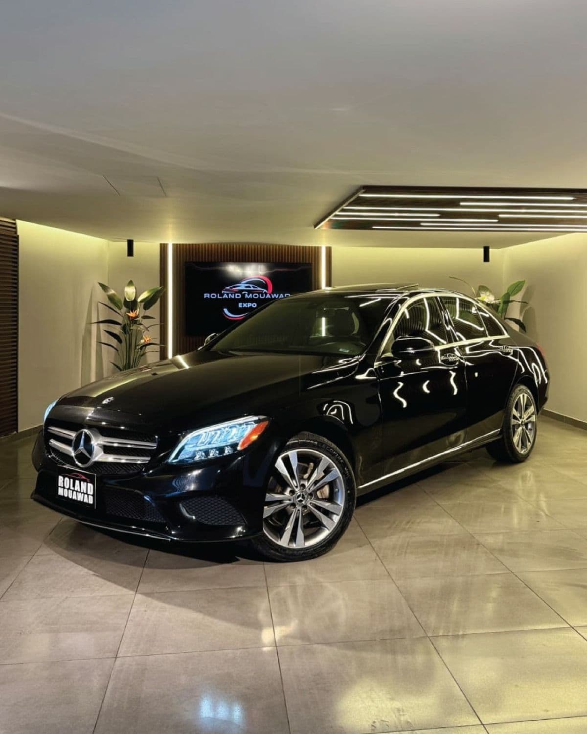 2019 - MERCEDES
C300 4MATIC