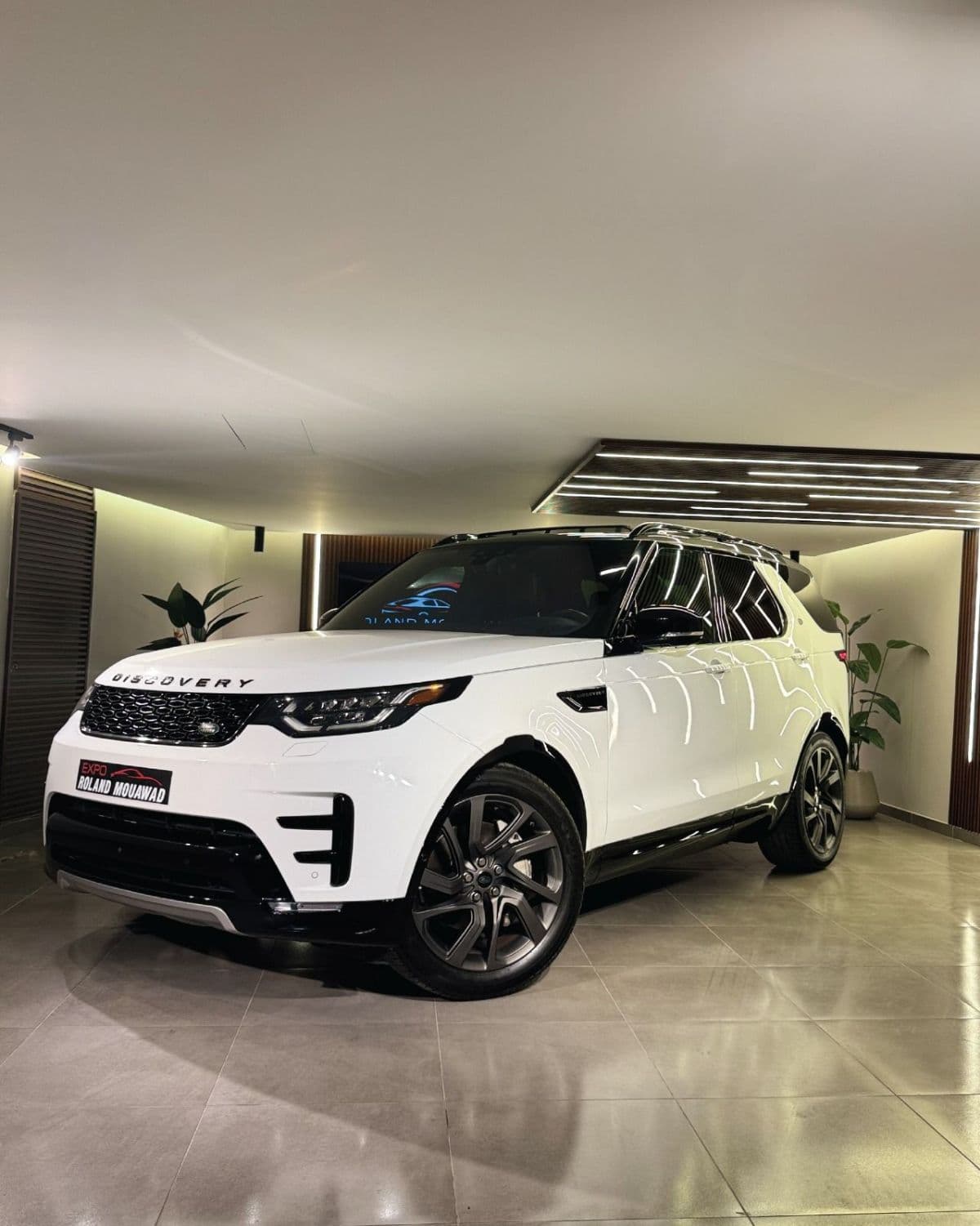 2019 Land Rover Discovery 5