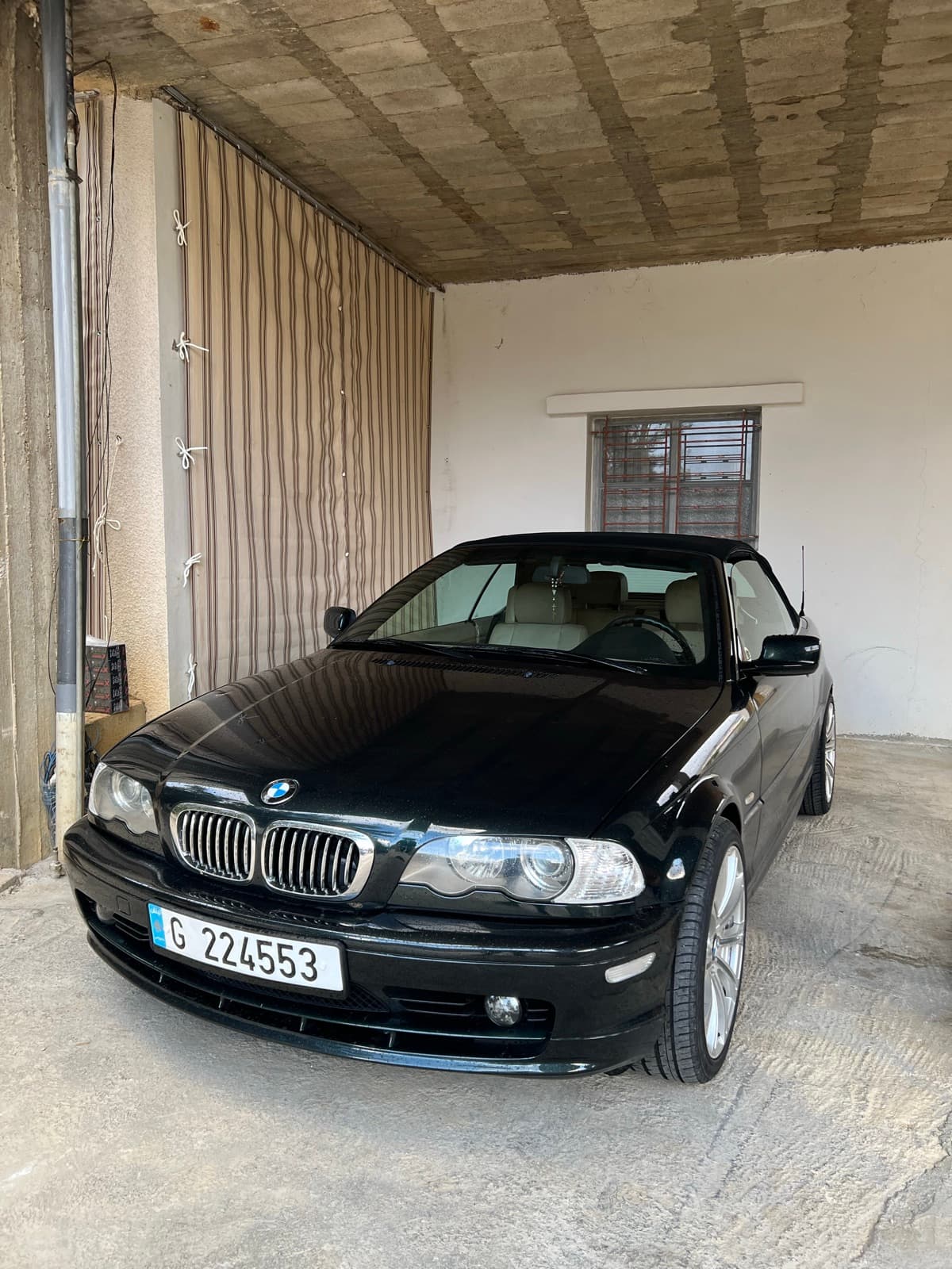 BMW 325i