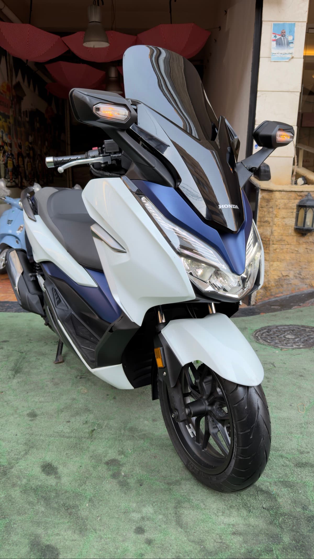 Honda Forza 350