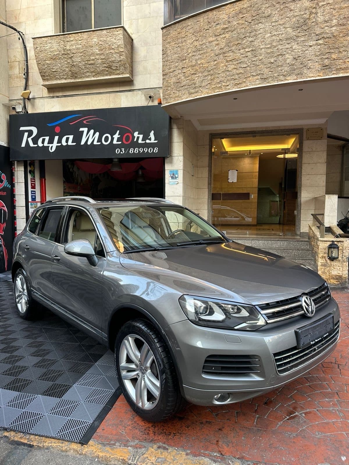 Volkswagen Touareg