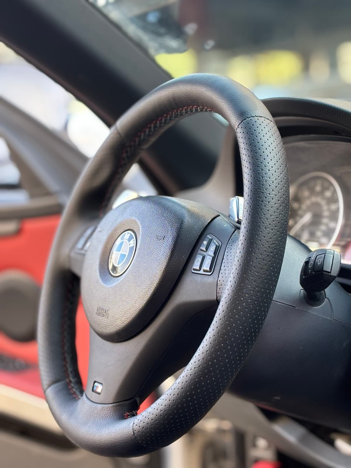 car steering wheel