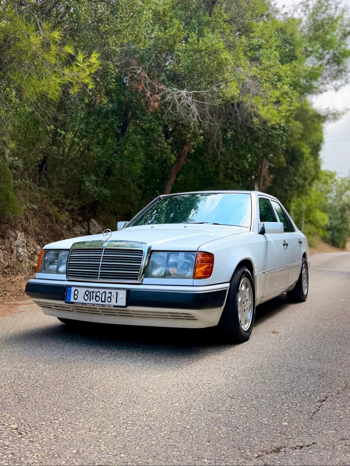 Mercedes-Benz 300E